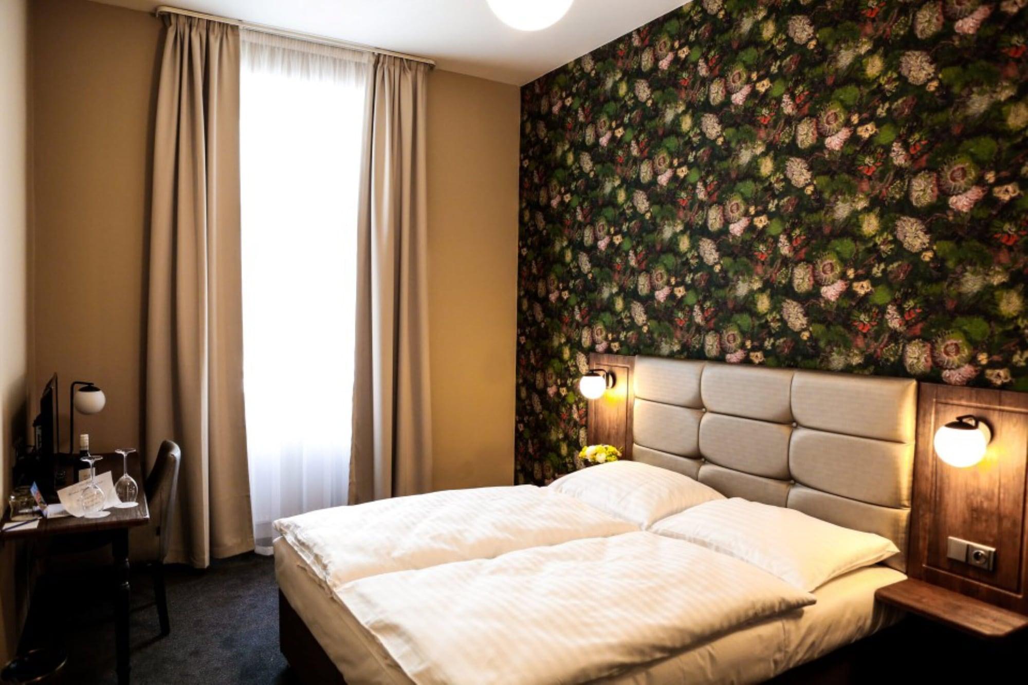 Ea Hotel Victoria Praha Bagian luar foto