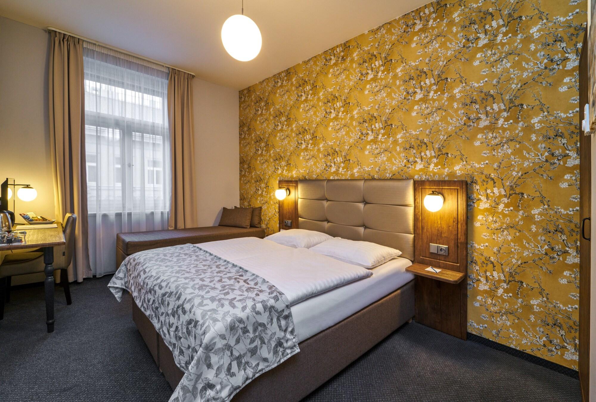 Ea Hotel Victoria Praha Bagian luar foto