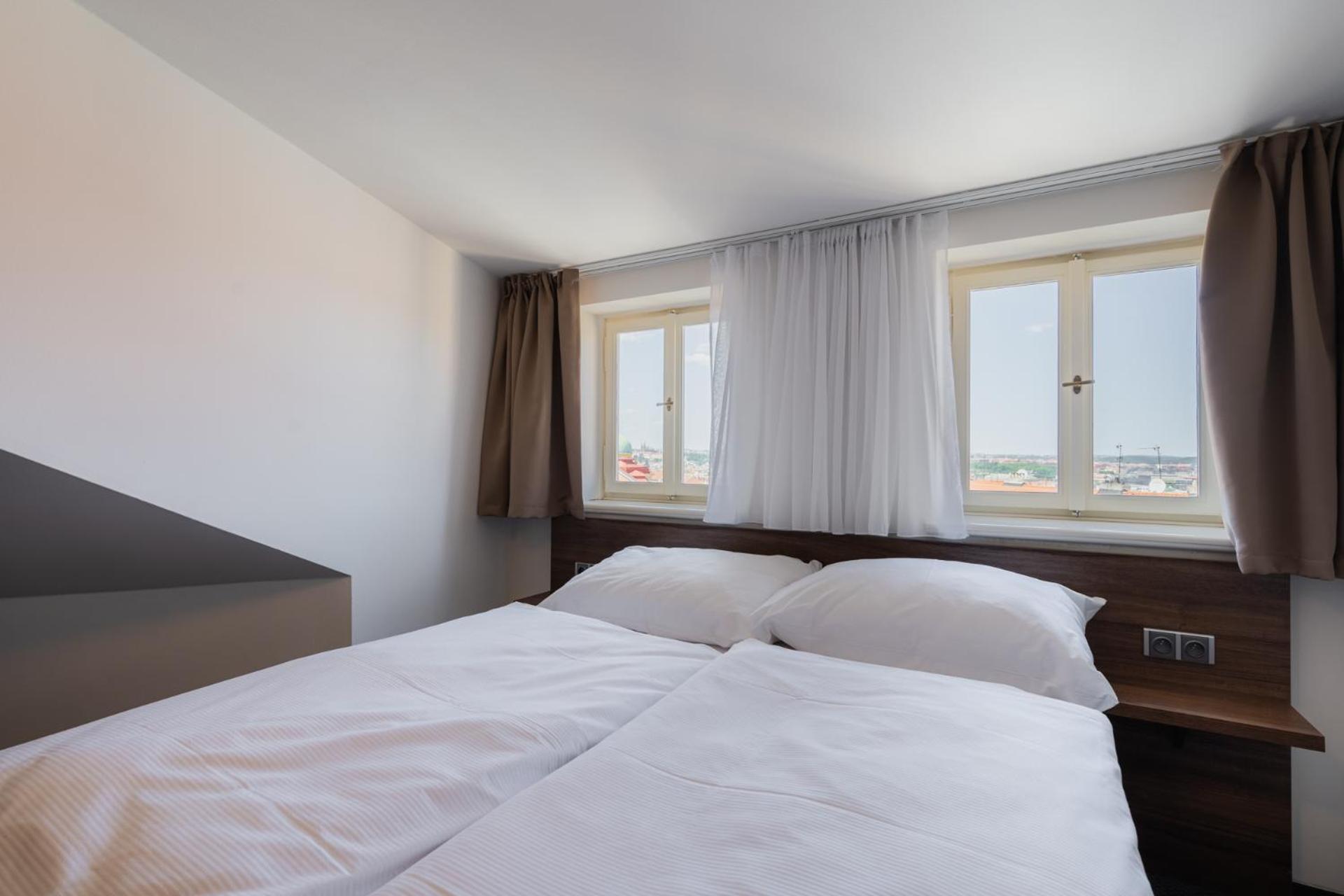 Ea Hotel Victoria Praha Bagian luar foto