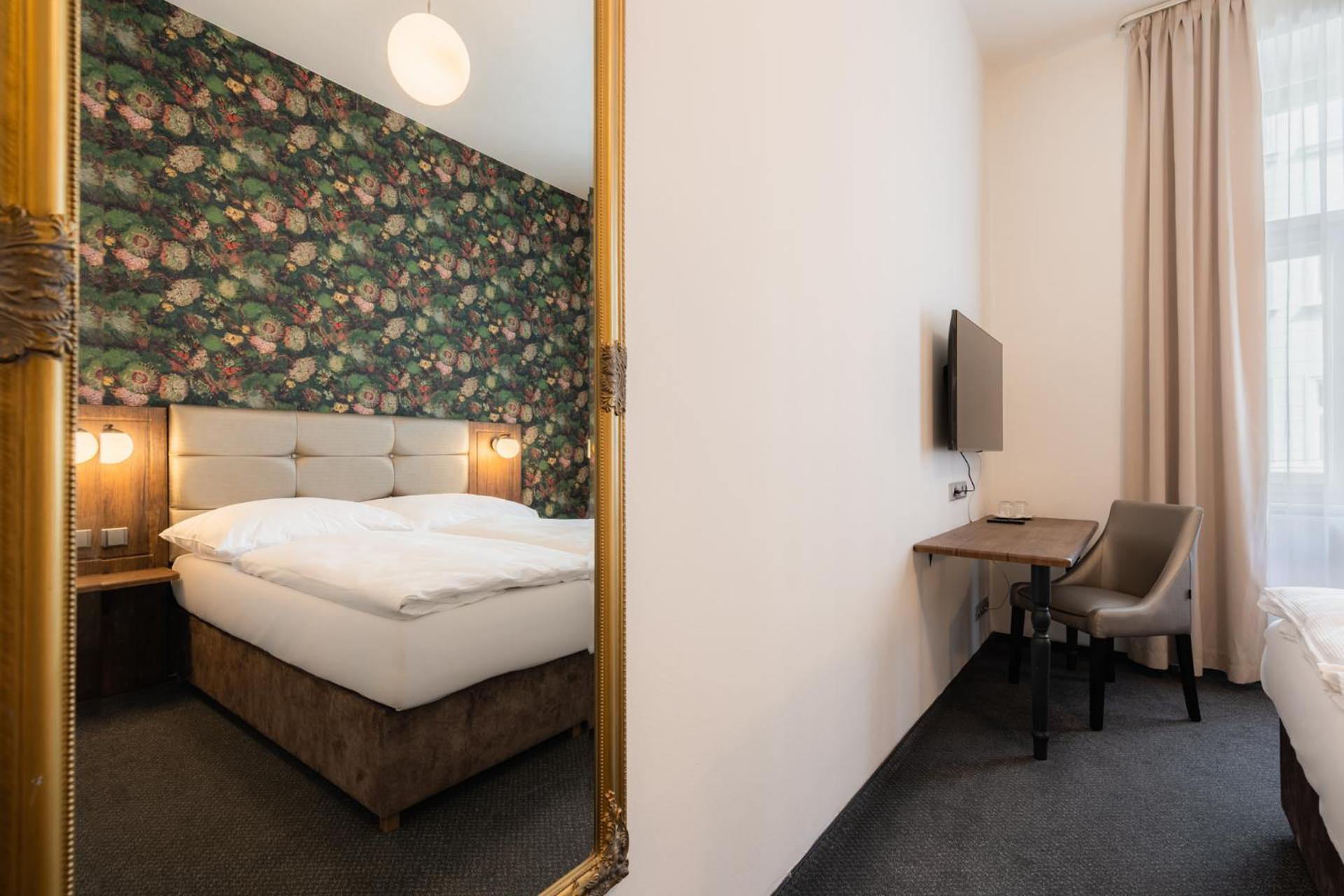 Ea Hotel Victoria Praha Bagian luar foto